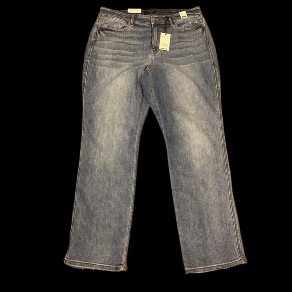 Judy Blue Mid-Rise Cell Phone Pocket Dad Jeans 18W NWT - Picture 2 of 15